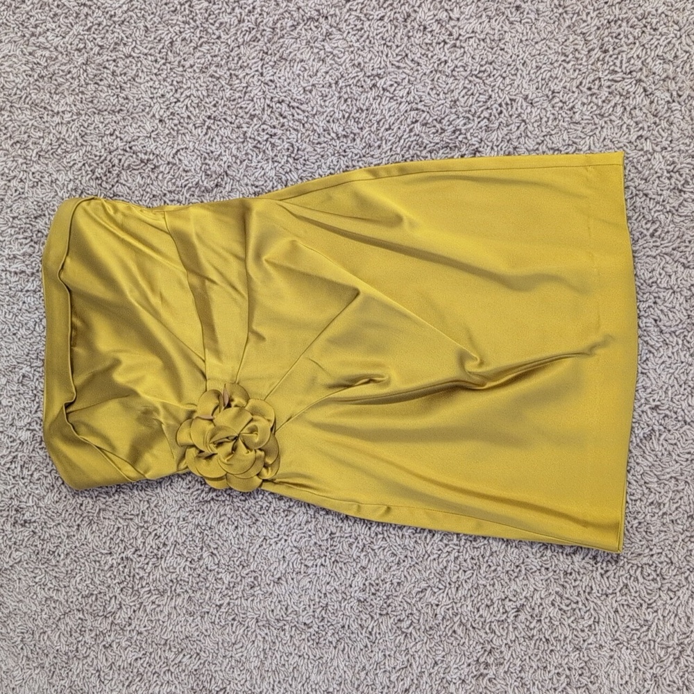 Alexia Admor Gold Satin Short Dress
